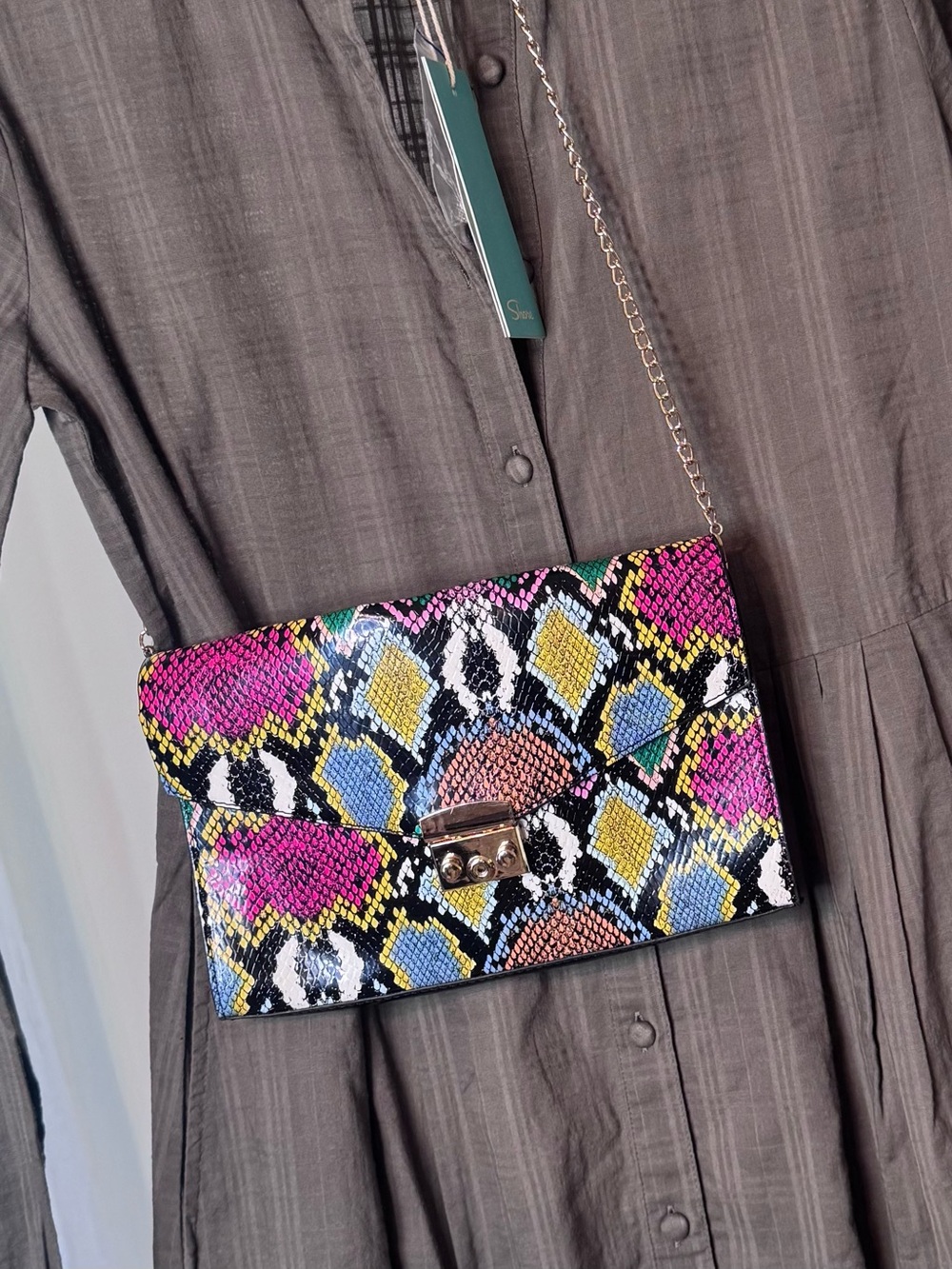 Vibrant Multi Color Snakeskin Print Crossbody Clutch Bag Gold Chain Strap